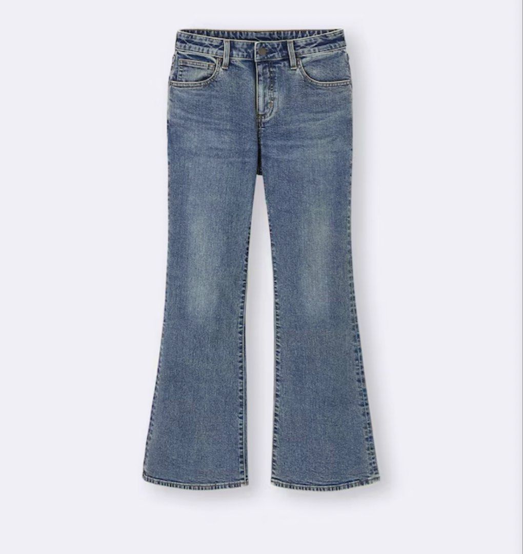 GU Flare Jeans Blue Denim (Category: Jeans) located in Las Pinas. Submitted by henlins (Listing ID 1444633474, Image 1). Description: - GU Flare Denim Jeans Blue - Size small on tag Php 600 MOP: Gcash or Bank transfer MOD: Lalamove or J&T.