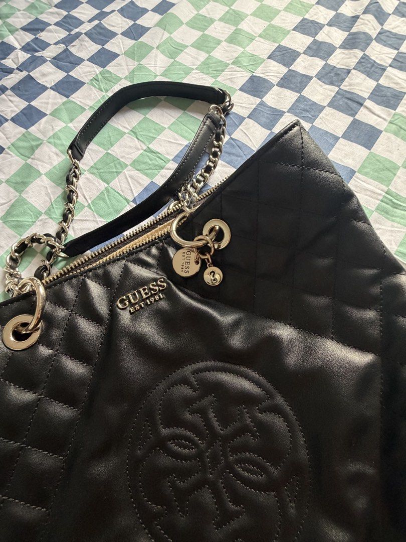 Guess Bag Sweet Candy (Large) (Category: Luxury Bags & Wallets) located in Quezon City. Submitted by neptune01100 (Listing ID 1444582391, Image 3). Description: Guess sweet candy bag (large) this is my sister’s bag from Perth. Can fit a laptop and an Ipad. It has three large divisions. Price is still negotiable. RFS- she didn’t use it as much. Can do meet ups and deliveries. .
