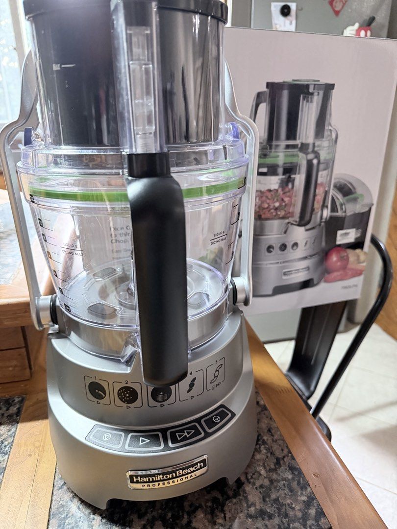 Hamilton Beach Professional 14 Cup Dicing Food Processor (Category: Juicers, Blenders & Grinders) located in Taguig. Submitted by myg31 (Listing ID 1444574034, Image 2). Description: - Hamilton Beach Professional 14 Cup Dicing Food Processor - Versatile functions: Dice cubes, slice (thick to thin), shred, knead, chop, mix, and puree - Easy Stack & Snap assembly for quick setup - Heavy-duty construction for durability - Includes 5 essential attach