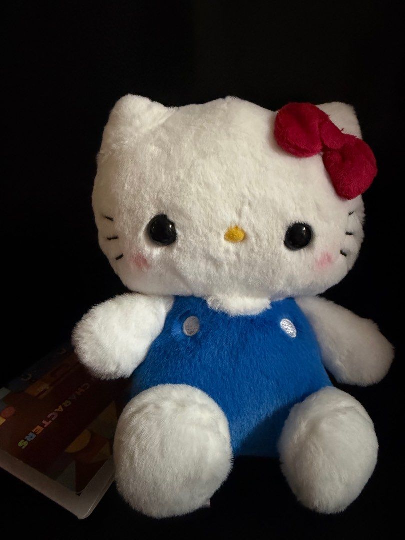 Hello kitty公仔 （分類：嬰兒玩具）位於 Hong Kong。 由 heilam_ 提交（商品編號 1444639358，圖片 1）。簡介： $30。