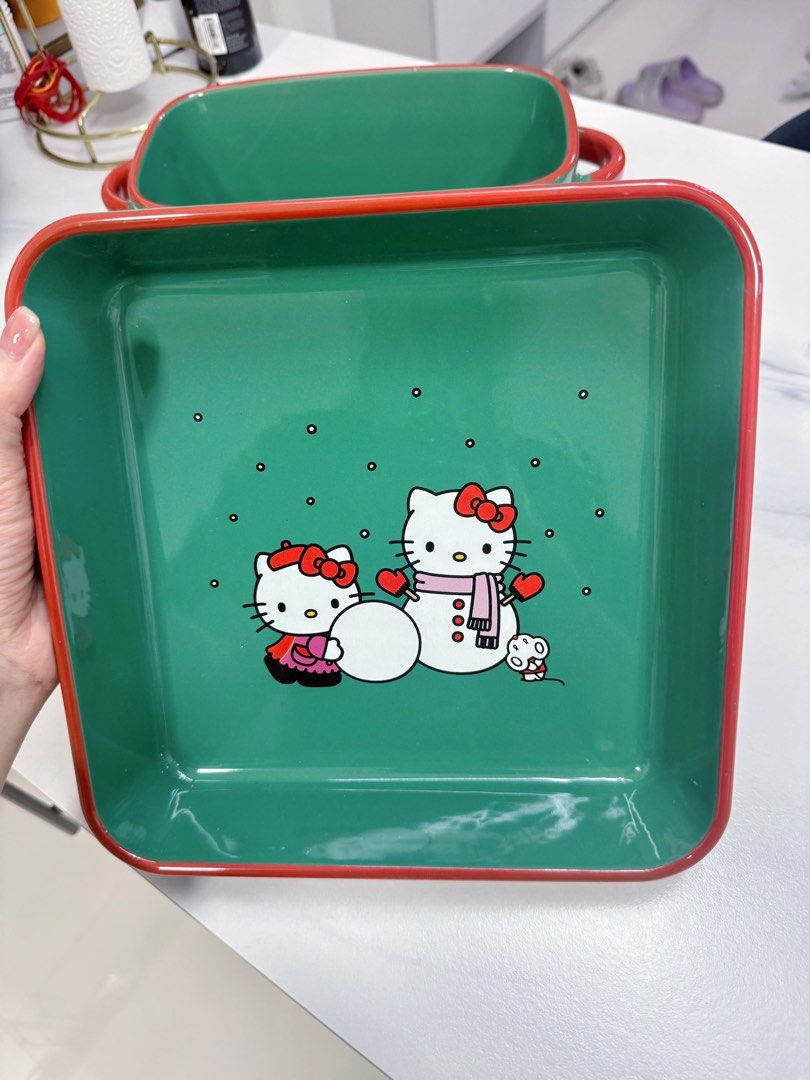 Hello kitty glass baking dish485914327301509121