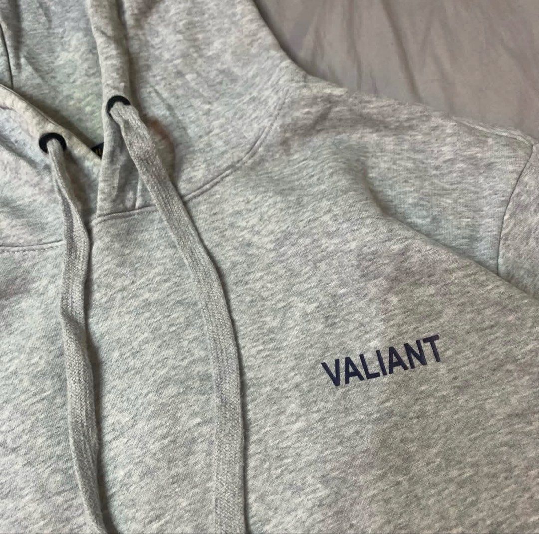 HLA Sleeve Script Hoodie (Category: Hoodies) located in Bulacan. Submitted by cclo_ (Listing ID 1444498262, Image 2). Description: Size: XL Width: 25” Length: 28” Price: 180 Issue: none Note: Payment first. MOP: gcash/maya Color may vary due to lighting conditions. Please manage your expectations as this item is thrifted..