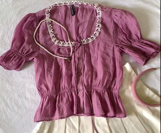 (Category: ) located in . Submitted by coquettecore (Listing ID 1444619132, Image 1). Description: .