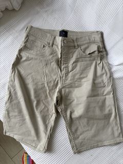 （分類：）位於 。 由 bargainfinds 提交（商品編號 1444547672，圖片 1）。簡介： 。