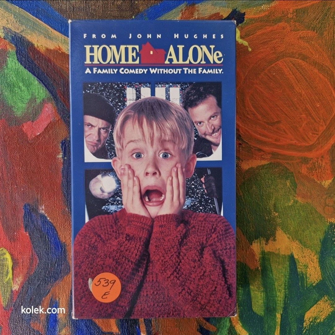 Home Alone VHS tape (Category: CDs & DVDs) located in San Pedro. Submitted by .kolek.com (Listing ID 1444499048, Image 1). Description: Used Vintage VHS tape Excellent Condition with Molds, see photos Untested walang Player What U see is What U Get Sa nakaka appreciate lang MoP: Gcash J&T Courier Pickup or Book any Rider Buyer's book and expense Loc: San Pedro, Laguna 📣S3 0.5kg.
