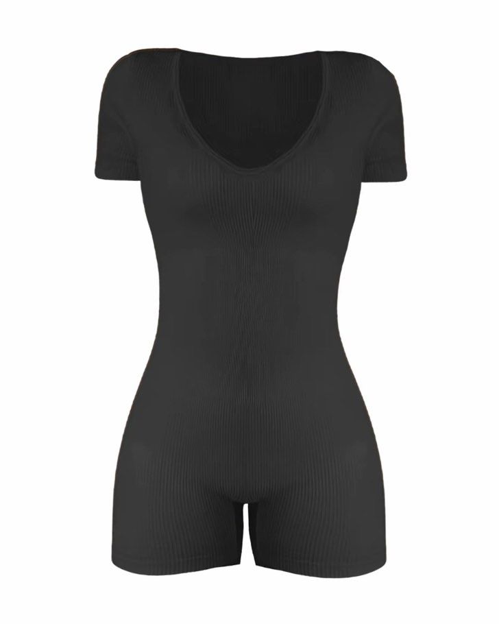 Hottie Diary Bodysuit shaping shortsleeve (Category: Others Tops) located in Angeles City. Submitted by keithyow (Listing ID 1444622210, Image 1). Description: ✨ Hottie Diary Tops – Only ₱99 each! ✨ Decluttering my closet! 💗 • Only ₱99 each • Used only once or twice • Reason for selling: Not my style anymore • Check my profile for more designs and options! 📍 Location: Pearl Drive, Quezon City 🚚 Shipping fee will be shouldered by the buyer. Mes