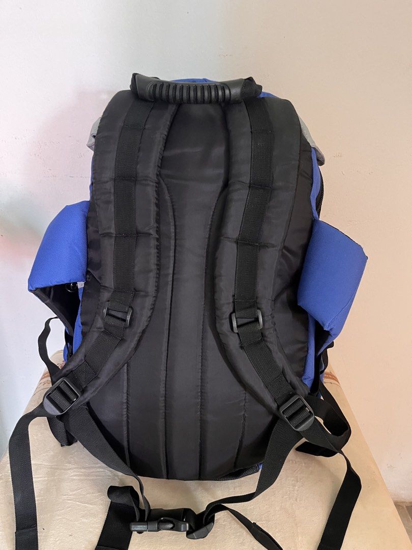 Hyper Racing Backpack (Category: Backpacks) located in Kota Bharu. Submitted by naimisharuddin (Listing ID 1444649585, Image 2). Description: Backpack Skate Hyper Racing Condition 9/10 .