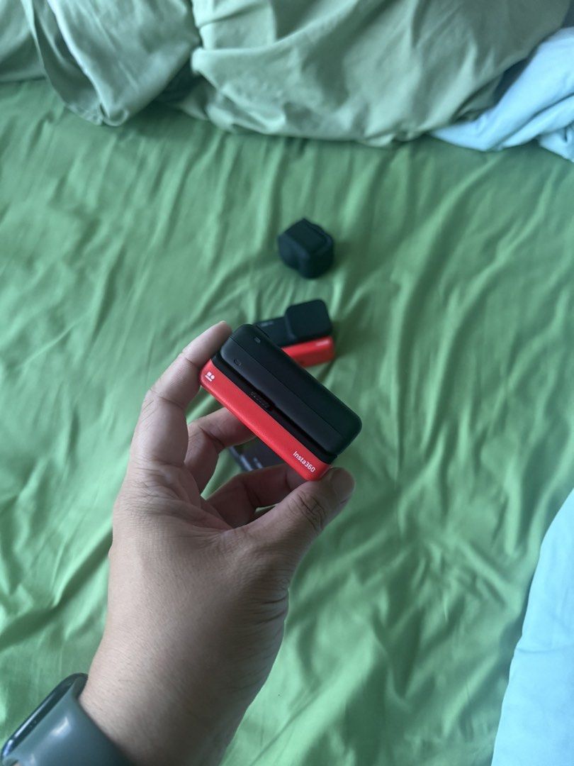 Insta360 ONE RS Twin Edition (Mint Condition) (Category: Video Cameras) located in Quezon City. Submitted by nabixsnoopy (Listing ID 1444612923, Image 2). Description: Unit is in mint condition and works perfectly. Ideal for content creators, vloggers, travelers, and adventure enthusiasts. 📦 What you see is what you get. ❌ SD card not included. ❌ No hidden issues. Price is slightly negotiable. 📍 Meetup: Near FAME Residences or anywhere around G