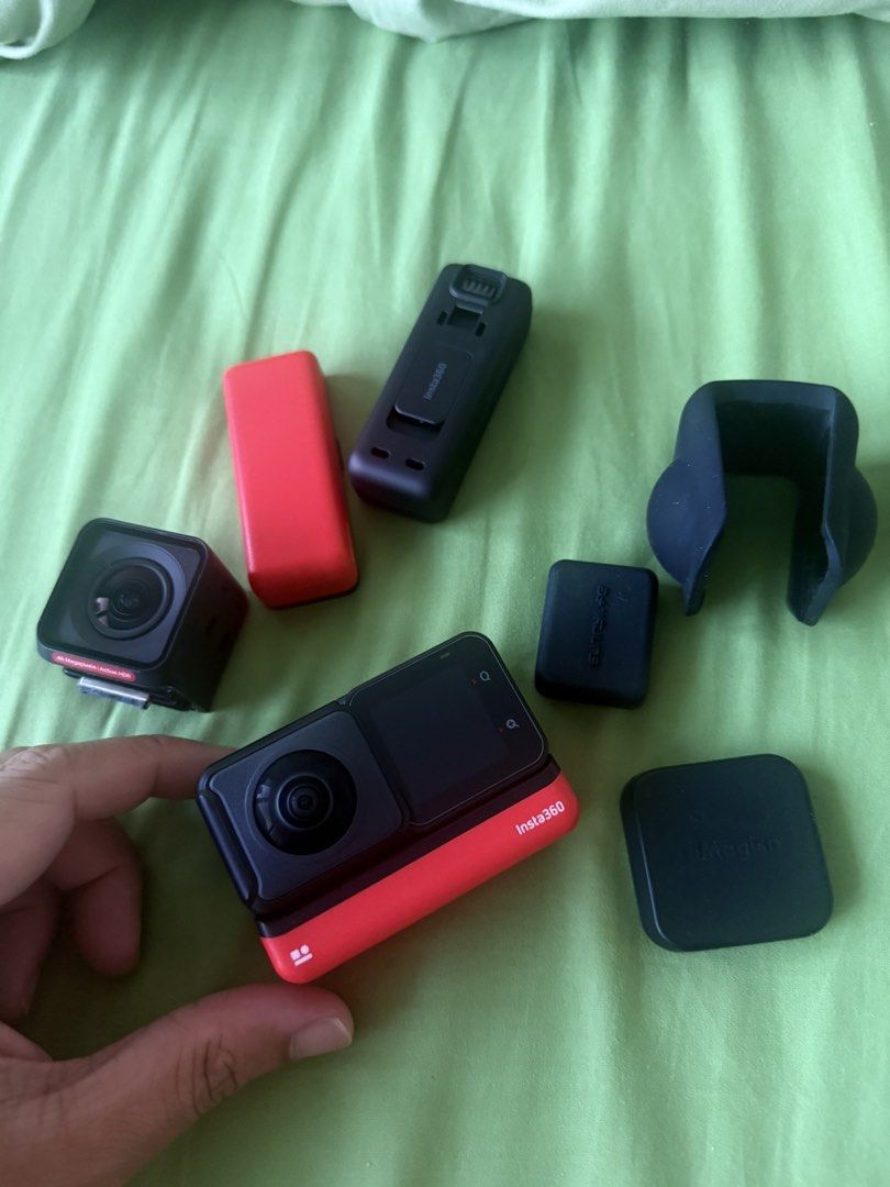 Insta360 ONE RS Twin Edition (Mint Condition) (Category: Video Cameras) located in Quezon City. Submitted by nabixsnoopy (Listing ID 1444612923, Image 1). Description: Unit is in mint condition and works perfectly. Ideal for content creators, vloggers, travelers, and adventure enthusiasts. 📦 What you see is what you get. ❌ SD card not included. ❌ No hidden issues. Price is slightly negotiable. 📍 Meetup: Near FAME Residences or anywhere around G