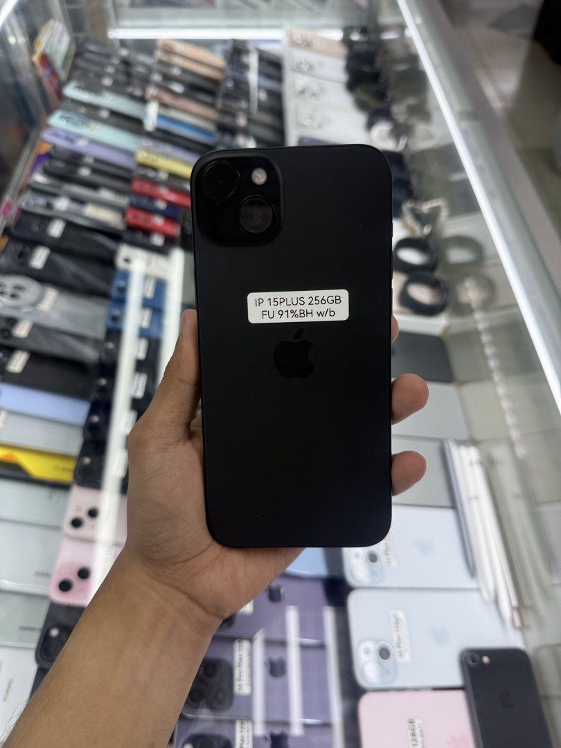 iPhone 15 Plus 256gb 91% batt FU with same serial box (Category: iPhone 15 Series) located in Manila. Submitted by carimgadgets (Listing ID 1444677634, Image 1). Description: .