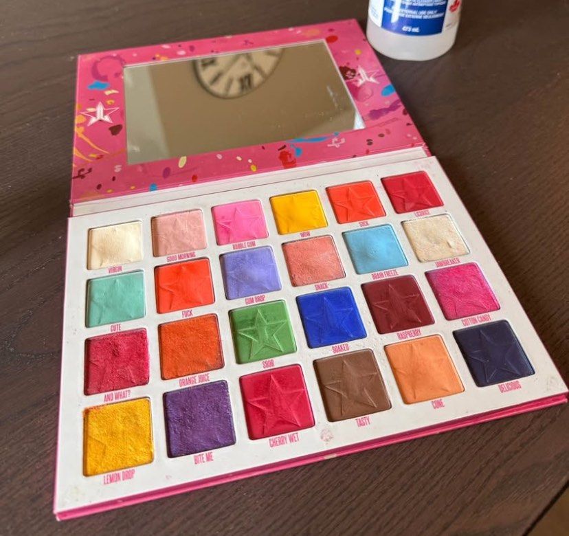 Jawbreaker Jeffree Star Palette (Category: Makeup) located in Quezon City. Submitted by cheerupbby (Listing ID 1429366740, Image 2). Description: Well kept. Will ship when I get back home to the Philippines in October/November 2026. Note: I will only bringu what is SOLD. 📍 QC Can ship thru lalamove or j&t.