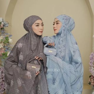 (Kategori: ) berada di . Dikirim oleh velourabonnie (ID iklan 1444610965, Gambar 1). Deskripsi: .