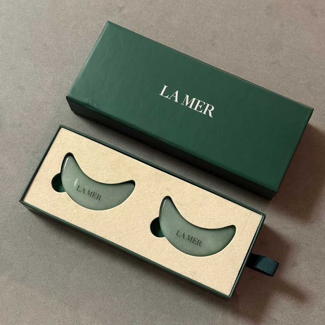 La Mer Jade Eye Mask (Limited) (Category: Face Care) located in Manila. Submitted by designerarchives.ph (Listing ID 1444604551, Image 1). Description: - SALE (limited time) SRP is ₱4999 Just refrigerate! For your under eyes, helps with dark circles and depuffing 🧖🏻‍♀️👀 Other items: Guasha - ₱3999 Guasha Jade Roller - ₱5999 I have a catalog if interested 💌 •Eta: 7-10 days •50% dp required •Buyer will shoulder local sf •No return/refund/exchan