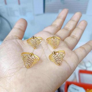 (Category: ) located in . Submitted by cheskhaionlinestore2.0 (Listing ID 1444583766, Image 1). Description: .