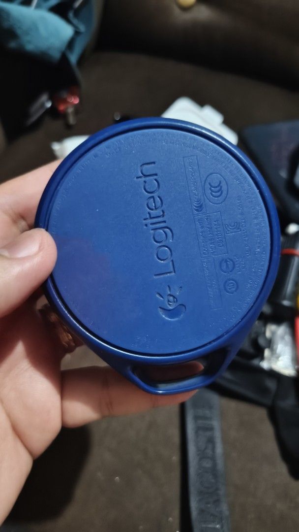 Logitech x50 bluetooth speaker (Category: Soundbars, Speakers & Amplifiers) located in Quezon City. Submitted by junseller18 (Listing ID 1444588233, Image 2). Description: small but terrible malakas buo ang tunog - Orig Logitech X50 Bluetooth Speaker - Color: Teal and Blue - Portable and compact design - Wireless Bluetooth connectivity - Geometric grill design - Auxiliary input for wired connection - Meetup available at Fairview Terraces, Quezon 