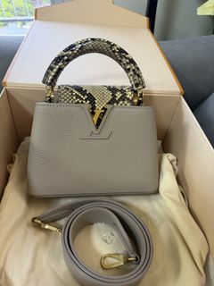 (Category: ) located in . Submitted by az.purse (Listing ID 1444625144, Image 1). Description: .