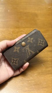 (Category: ) located in . Submitted by faveanyshop (Listing ID 1444529946, Image 1). Description: .