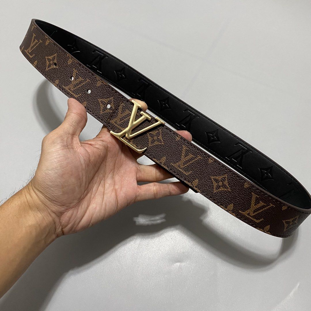 Louis Vuitton Monogram Reversible Belt (Category: Belts) located in Imus. Submitted by fndsvntg_307 (Listing ID 1444582575, Image 1). Description: - Classic Louis Vuitton Monogram belt - Reversible: Monogram canvas on one side, black embossed leather on the other - Features a stylish gold-tone LV buckle - Versatile accessory to elevate any look.