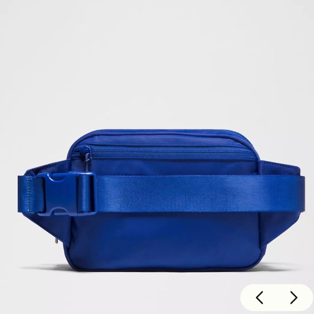 Lululemon Everywhere Belt Bag - 2L Royal Blue (Category: Cross-body Bags) located in Bulacan. Submitted by bnbig (Listing ID 1444526231, Image 3). Description: - Royal blue Lululemon belt bag - Water-repellent fabric - Main zippered compartment - Interior mesh pocket - Exterior zippered pocket - Adjustable strap for crossbody or waist wear - Ideal for carrying everyday essentials.