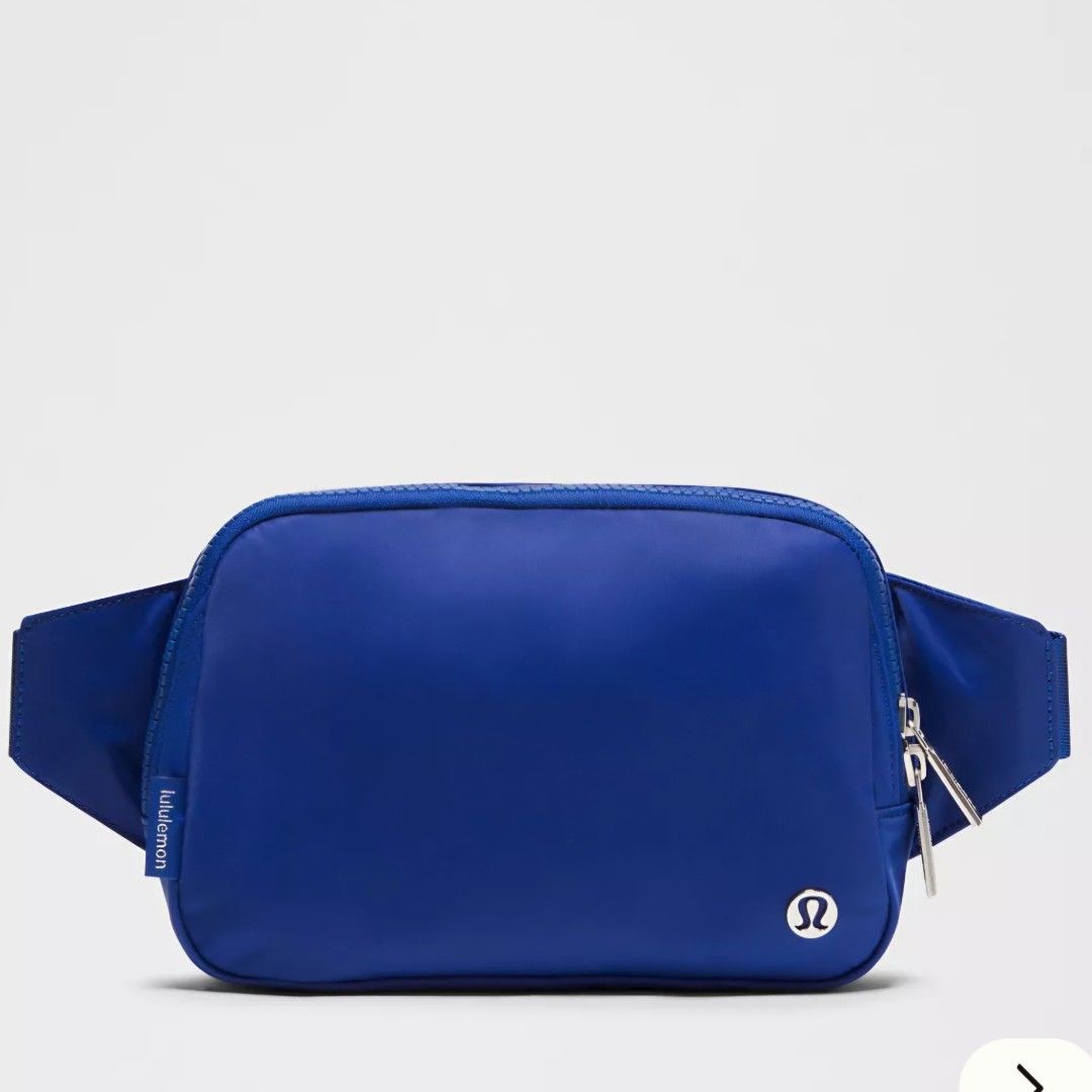 Lululemon Everywhere Belt Bag - 2L Royal Blue (Category: Cross-body Bags) located in Bulacan. Submitted by bnbig (Listing ID 1444526231, Image 1). Description: - Royal blue Lululemon belt bag - Water-repellent fabric - Main zippered compartment - Interior mesh pocket - Exterior zippered pocket - Adjustable strap for crossbody or waist wear - Ideal for carrying everyday essentials.