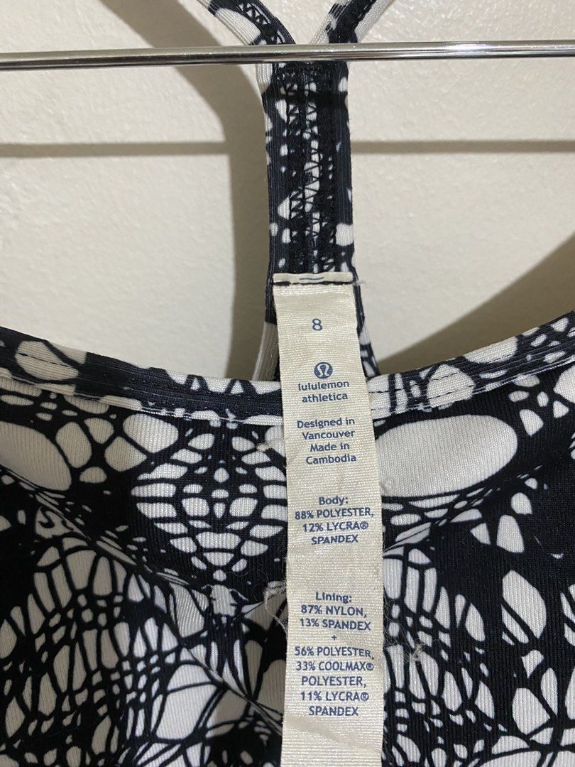 Lululemon power y tank top 8 (Category: Activewear) located in Subic. Submitted by petitecorner22 (Listing ID 1444614058, Image 3). Description: Padded.