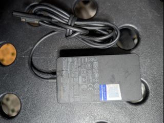 Microsoft Surface Fire Bull498657307951124480