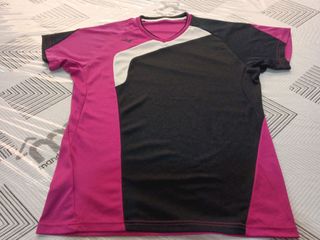 (Category: ) located in . Submitted by OneStop_ThriftShop_Mo (Listing ID 1444641602, Image 1). Description: .