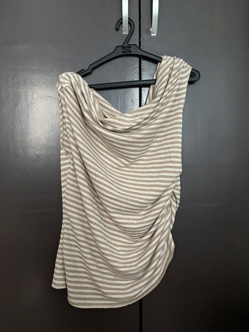 MNG Striped Cowl Neck Top XL (Category: Sleeveless) located in Manila. Submitted by rbstyles15 (Listing ID 1444498245, Image 1). Description: MNG top, XL, beige & white stripes, cowl neck, ruched side. Soft & comfy..