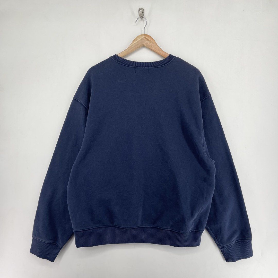 Nautica Reissue Embroidered Logo Sweater (Category: Hoodies) located in Mandaluyong City. Submitted by armrhts (Listing ID 1444629834, Image 2). Description: Size: Large Dimensions(inches) •Width: 25" •Length: 28" •Pit to Cuff: 20" .