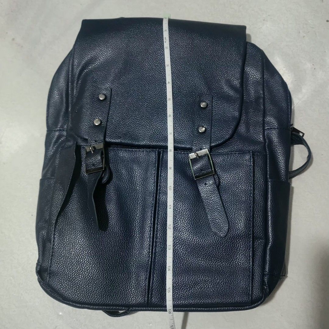 Navy Blue Korean leather back pack (Category: Backpacks) located in Quezon City. Submitted by lordsblessing (Listing ID 1444560549, Image 2). Description: Bought this unbranded navy blue back pack bag in Korea. Used only once. Bag is still in pristine condition 😊.