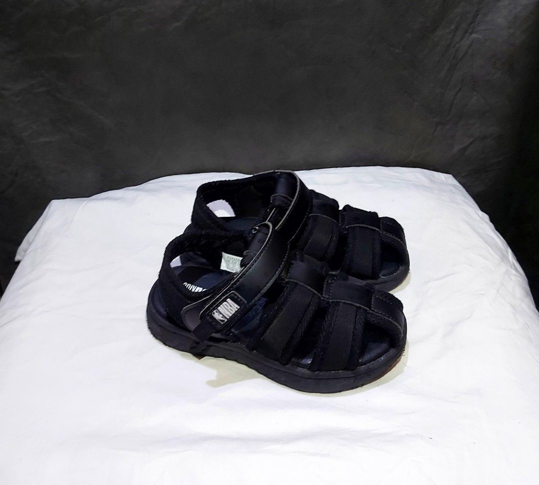 NBA sandal for kids (Category: Babies & Kids Fashion) located in La Trinidad. Submitted by marksols (Listing ID 1444570606, Image 2). Description: .