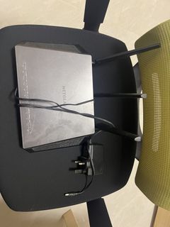 NETGEAR rounter R7000497924666725519360