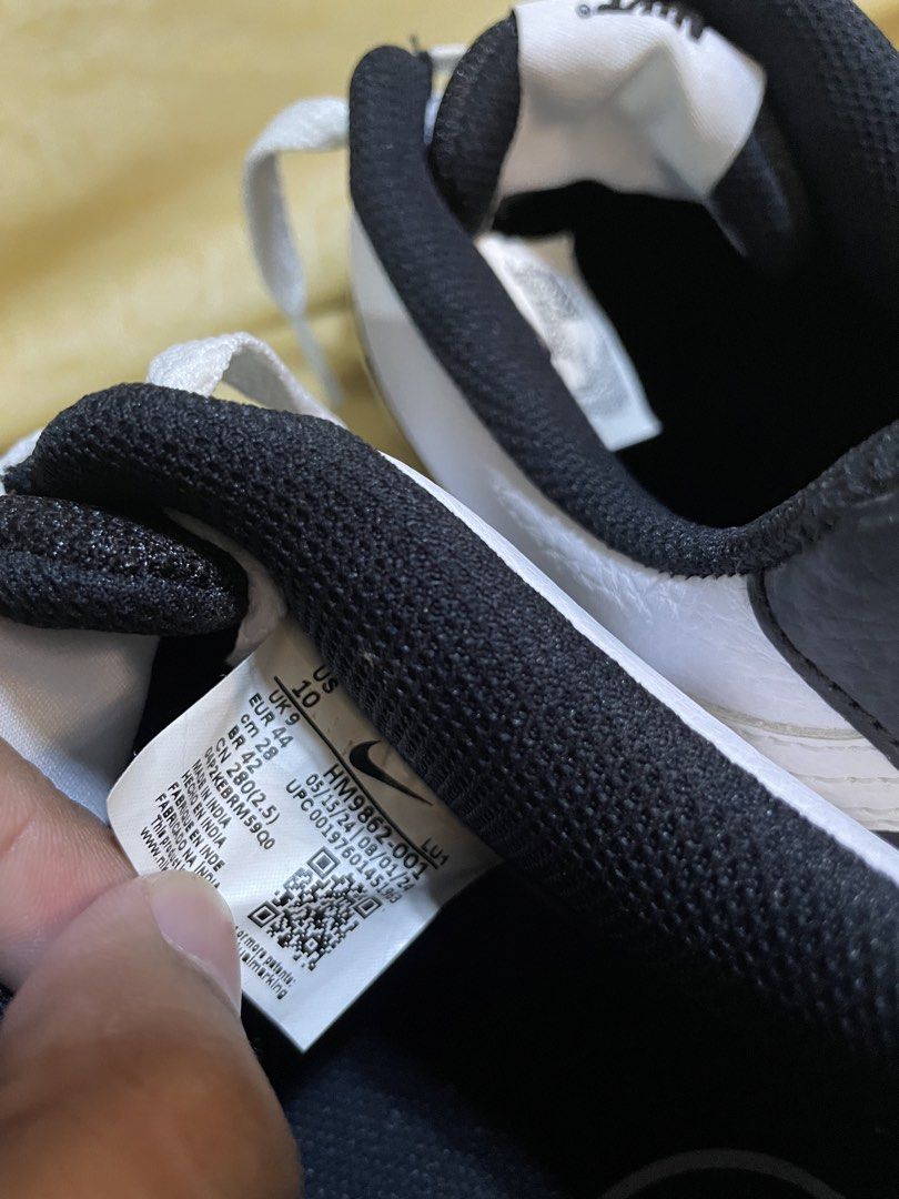 NIKE COURT VISION LOW - SIZE 10 (Category: Casual Shoes) located in Porac. Submitted by codenameles (Listing ID 1444583198, Image 3). Description: NEGOTIABLE.