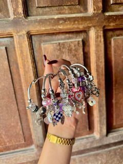 (Category: ) located in . Submitted by aelas_wardrobe (Listing ID 1444556742, Image 1). Description: .