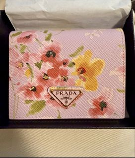 （分類：）位於 。 由 lizzlizzie 提交（商品編號 1444597535，圖片 1）。簡介： 。