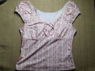 (Category: ) located in . Submitted by yvonnemart (Listing ID 1444584612, Image 1). Description: .