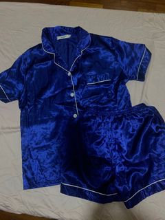 (Category: ) located in . Submitted by exquisitedeals (Listing ID 1444547502, Image 1). Description: .