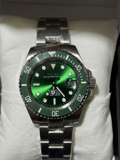 (Category: ) located in . Submitted by am.timepieces (Listing ID 1444597660, Image 1). Description: .