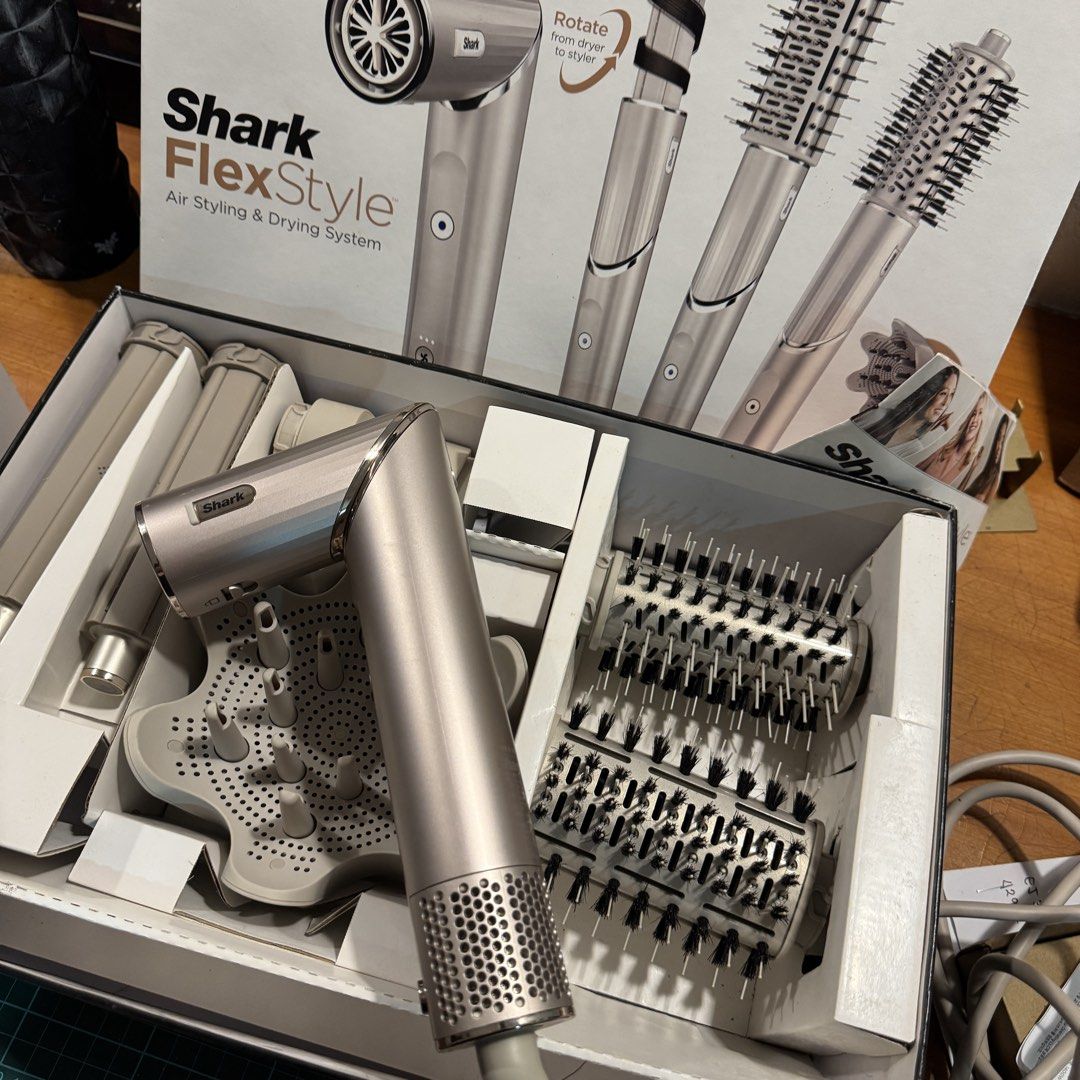 Shark FlexStyle Air Styling & Drying System (Full set with box) (Category: Hair) located in Taguig. Submitted by nninjaa (Listing ID 1444657695, Image 1). Description: PLEASE READ BEFORE DM Selling my Shark FlexStyle Air Styling & Drying System. Lightly used and in excellent condition. Complete with original box and attachments. A versatile all-in-one styling tool that functions as a hair dryer, volumizer, curler, and styling brush. Great alterna
