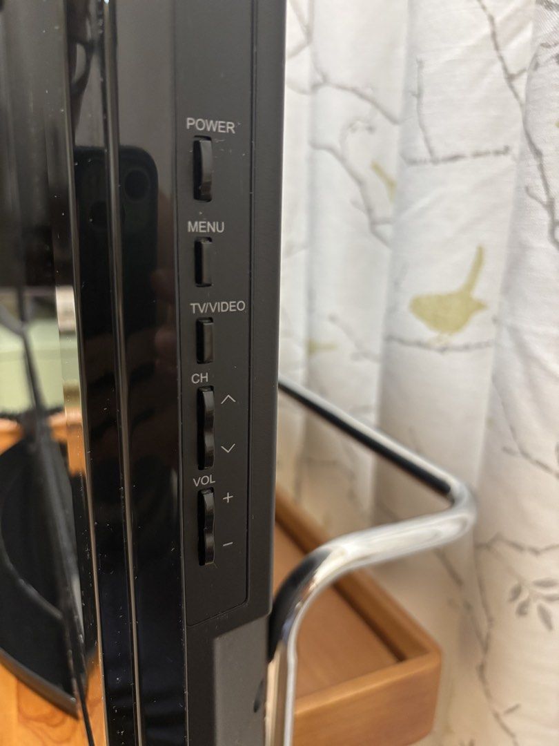 Sharp AQUOS LC-32G100H 32-inch LCD Colour TV, 家庭電器, 電視 & 其他娛樂, 電視 ...