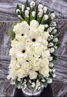(Category: ) located in . Submitted by flowerbloomsies (Listing ID 1444569449, Image 1). Description: .