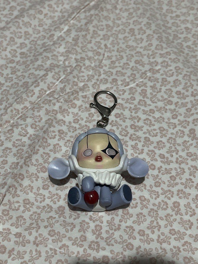 Skullpanda The Elephant Colllectible Key Chain (Category: Designer & Blind Box Toys) located in Paranaque City. Submitted by flees.thrift10 (Listing ID 1444615315, Image 1). Description: This is a POP MART Skullpanda “The Elephant” figure from “The Mare of Animals” series.The collectible figure is designed as a themed doll pendant with a keychain attachment..