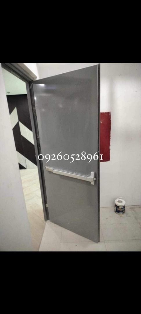 steel fire exit door (Category: Locks, Doors & Gates) located in Caloocan City. Submitted by vttsteeldoor-chelle (Listing ID 1444500594, Image 1). Description: thickness 50mm powder coated white finish honeycomb insulation with 3pcs heavy duty flag hinge 6pcs expansion bolt, rubber door seal yale leverlockset 2 hrs fire rated ready to install .