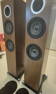 (Category: ) located in . Submitted by qubesqa (Listing ID 1439008207, Image 1). Description: .