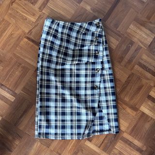 (Category: ) located in . Submitted by choolora (Listing ID 1444565516, Image 1). Description: .