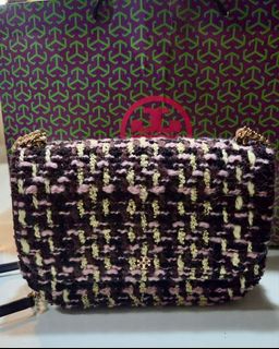 (Category: ) located in . Submitted by zhyrahjane (Listing ID 1444537950, Image 1). Description: .