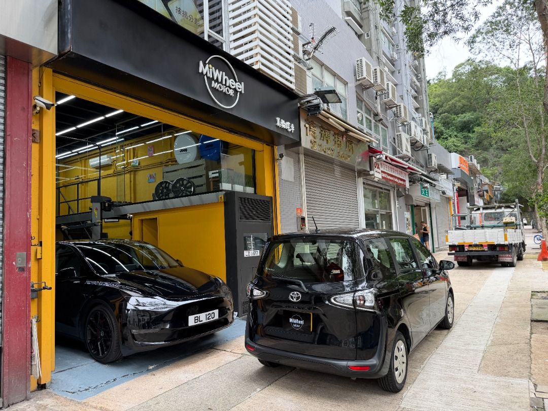 Toyota Sienta 1.5 Standard (A) （分類：車輛放售）位於 Hong Kong。 由 miwheel 提交（商品編號 1444532267，圖片 3）。簡介： TOYOTA SIENTA 燃炓 汽油 座位 5 座位 容積 1496cc 傳動 自動波 AT 年份 2021 簡評 0首行貨新版Facelift、1.5 VVTi引擎、原廠保養72000kM、剛轉1首車.電趟門原裝黑色泊車cam 售價 HKD $79,000 聯絡人資料 eric 電話:90224669。