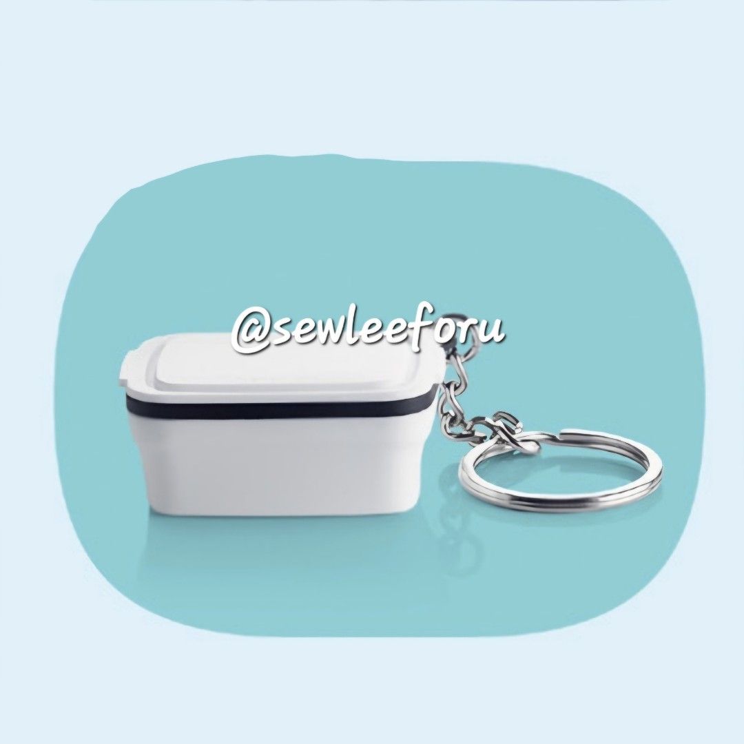 Tupperware Breadsmart Keychain (Category: Other Stationery & Craft) located in Singapore. Submitted by sewleeforu (Listing ID 1444605262, Image 1). Description: Brand New - 5 pieces Include normal postage mailing. 1 for $6 Take 2 and above for $5 each. - No pets/smoking environment.