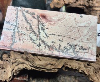 (Category: ) located in . Submitted by earthandtimber (Listing ID 1444508854, Image 1). Description: .