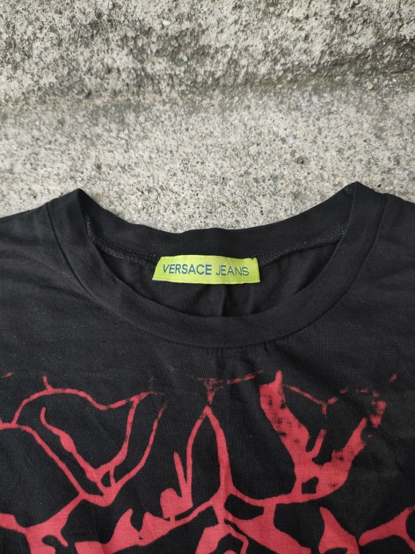 Versace Jeans Graphic Design Shirt (Category: Tshirts & Polo Shirts ) located in Angeles City. Submitted by josefernandez (Listing ID 1444605734, Image 3). Description: Versace Jeans Graphic Design Shirt Color May Vary Due To Lighting Size S Mode of Payment: Gcash Jnt Courier Dm For More Info 📥📥📥.